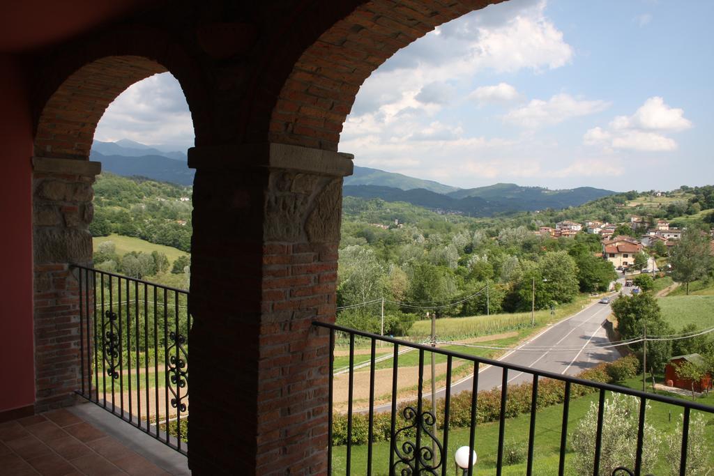 La Collina Dei Franchi Bed & Breakfast Camporgiano ห้อง รูปภาพ