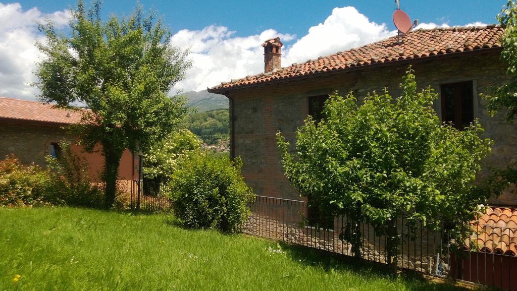 La Collina Dei Franchi Bed & Breakfast Camporgiano ห้อง รูปภาพ